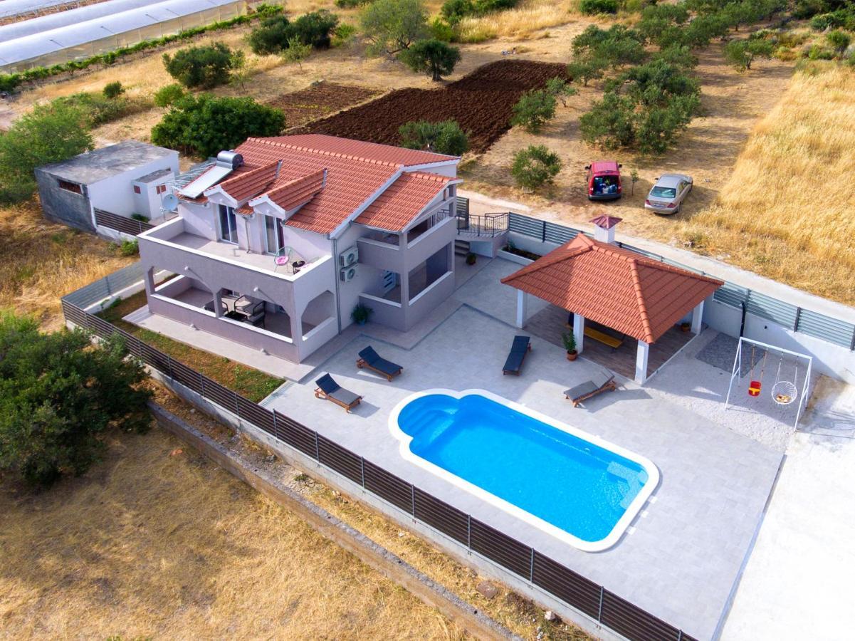 Villa San Dograde Bagian luar foto